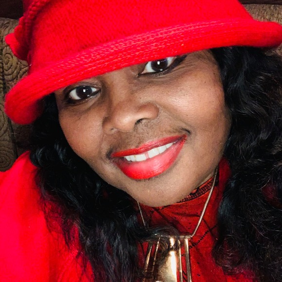 Meet your Posher, Jones - Picture 1 of 1